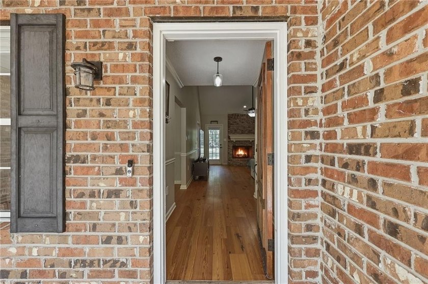 Seller is offering $10,000. in concessions Welcome to 1002 Belle - photo 4