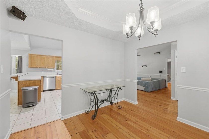 Seller is offering $10,000. in concessions Welcome to 1002 Belle - photo 7