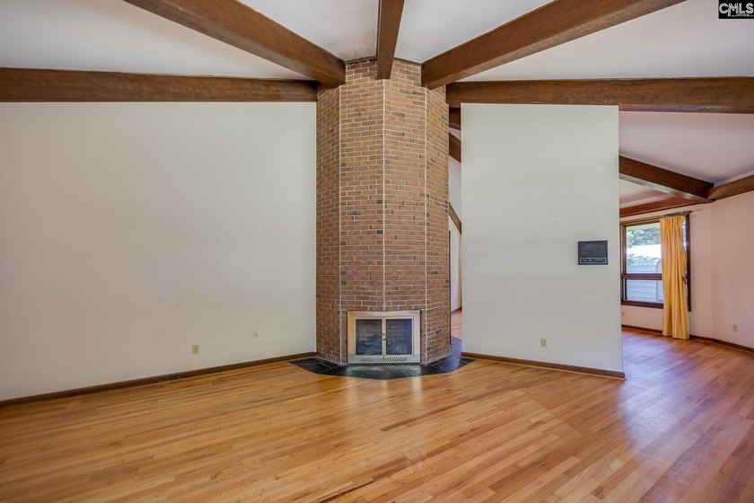 Discover 539 Circle H Woods in Prosperity where timeless design - photo 15
