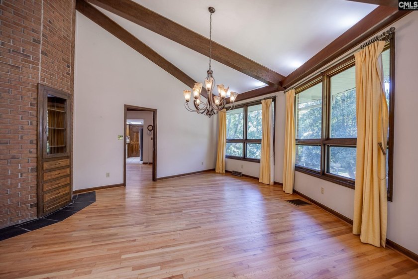 Discover 539 Circle H Woods in Prosperity where timeless design - photo 16