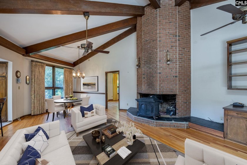 Discover 539 Circle H Woods in Prosperity where timeless design - photo 25