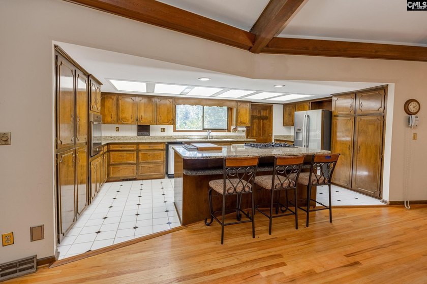 Discover 539 Circle H Woods in Prosperity where timeless design - photo 29
