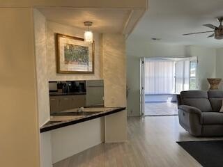 CONVENTIONAL , VA, FHA FINANCING AVAILABLE *** REDUCED *** - photo 6
