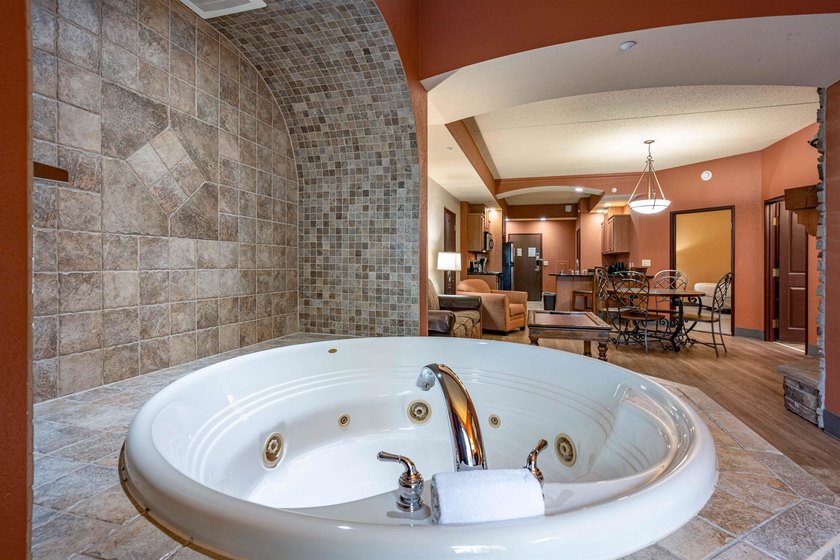 Wake up to river views. Sip your coffee on the balcony. End your - photo 16