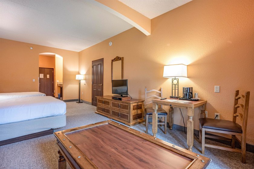 Wake up to river views. Sip your coffee on the balcony. End your - photo 37