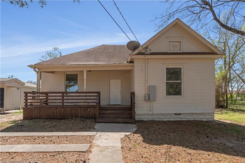Welcome to 5218-5220 Elm St in Fort Smith a great opportunity - photo 2