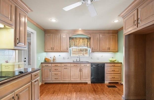 Welcome to this fabulous WATERFRONT home, that offers an - photo 6