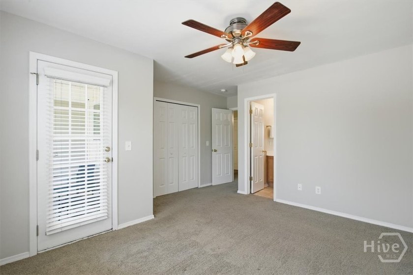 Unbeatable value meets everyday convenience in this beautifully - photo 11