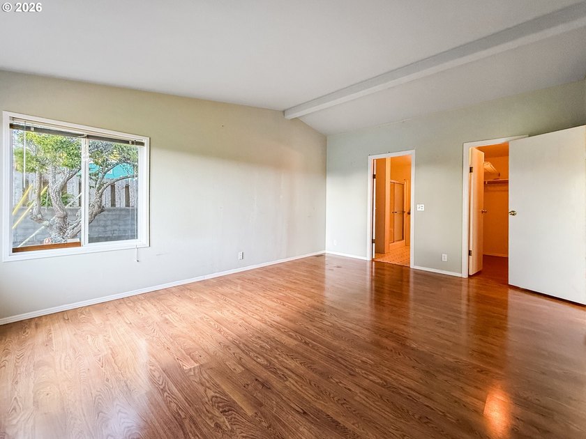 This spacious home in the desirable Camellia Park, a 55-and-over - photo 18