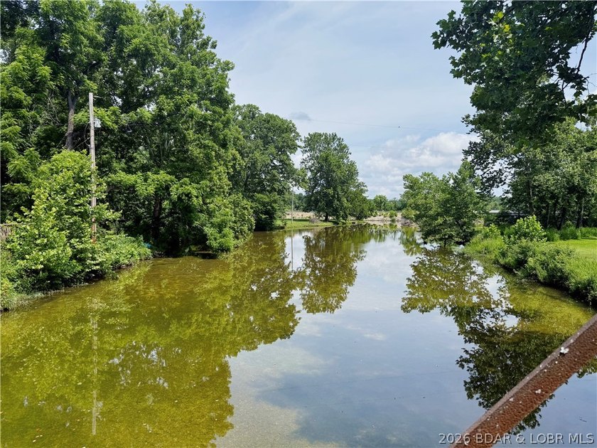 Rare opportunity to own 18 unrestricted acres with direct access - photo 6