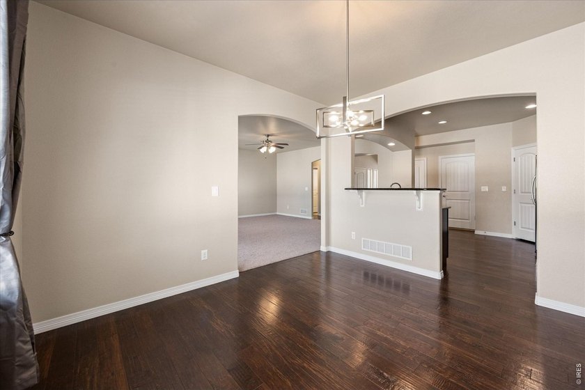 Now Offered at $575K!! Home Warranty included. Concessions - photo 12