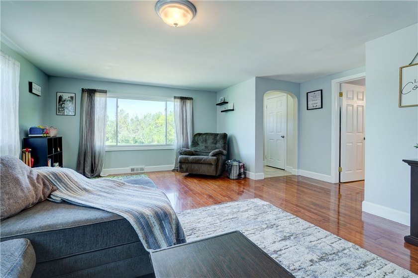 Charm meets peace of mind in this beautiful Irondequoit home! - photo 16