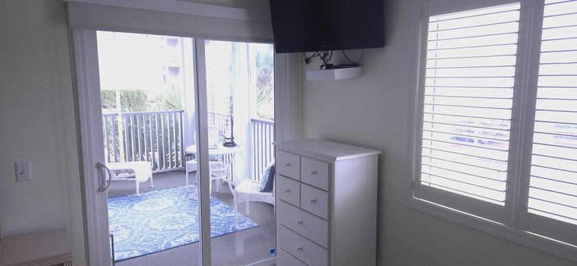 A much sought after 1st floor, corner unit with Intracoastal - photo 19