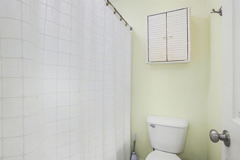A much sought after 1st floor, corner unit with Intracoastal - photo 21