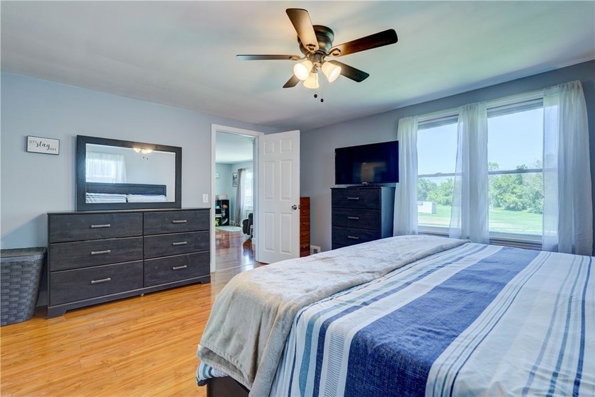 Charm meets peace of mind in this beautiful Irondequoit home! - photo 31