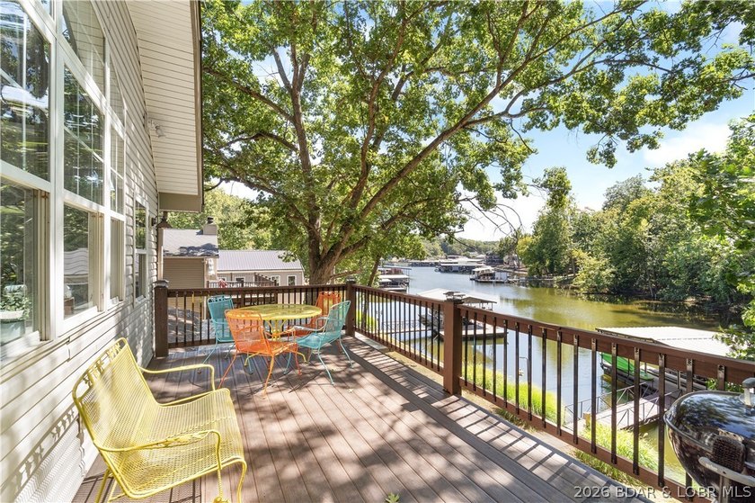 94 Clara Lyn Woods Dr - photo 4
