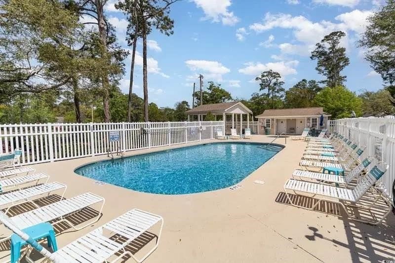 A much sought after 1st floor, corner unit with Intracoastal - photo 37