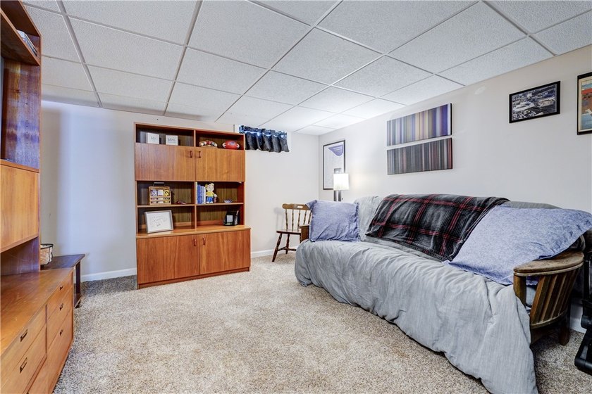 Charm meets peace of mind in this beautiful Irondequoit home! - photo 41