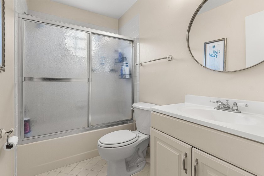 Welcome to Plum at Boca Pointe Country Club! This spacious - photo 15