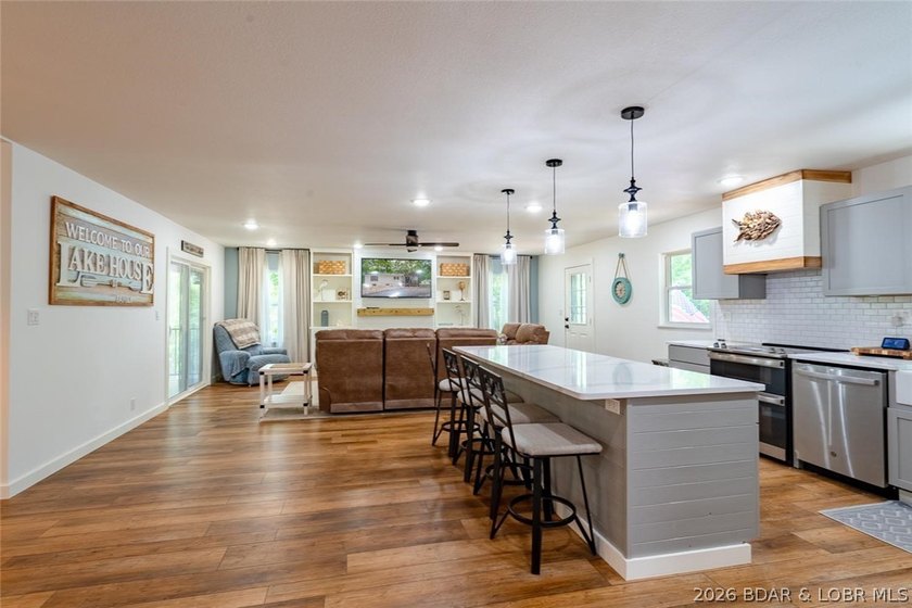 This may be the lake lifestyle you've been waiting for. Imagine - photo 7