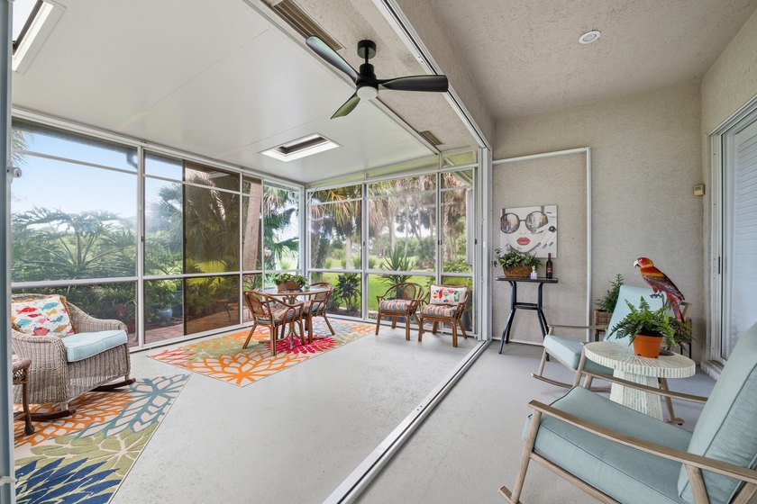 Move right into this beautifully updated 2-bedroom plus den home - photo 11