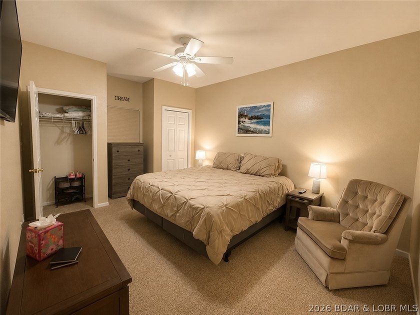 Luxury lakefront condo in the highly sought-after Lands End - photo 10
