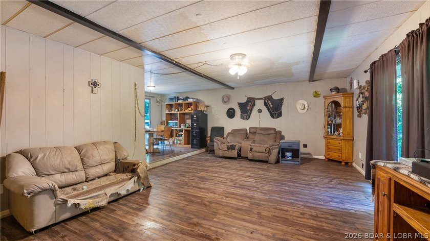 Welcome to Camelot Estates, where comfort, space, and - photo 5