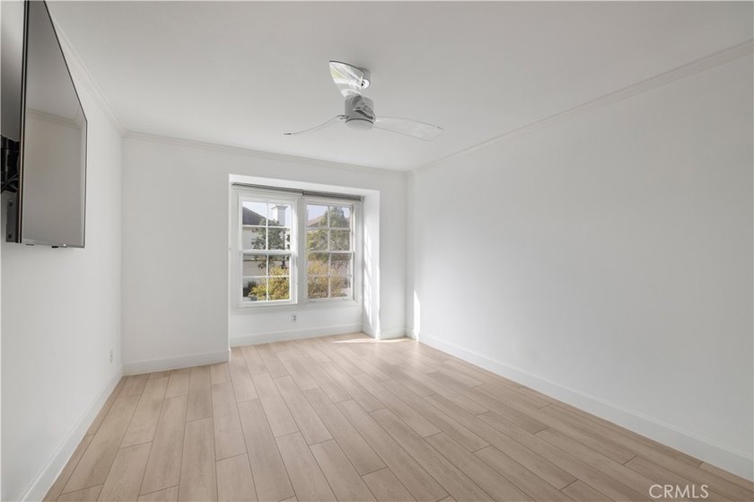 Set within the gated and private community of Belcourt, this - photo 16