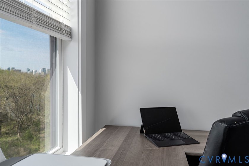 Experience elevated city living in this exceptional modern 3 Bed - photo 27
