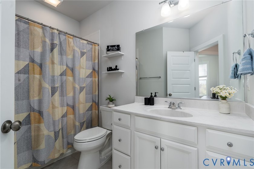 Experience elevated city living in this exceptional modern 3 Bed - photo 30