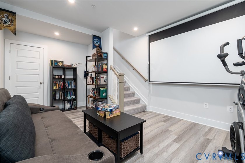 Experience elevated city living in this exceptional modern 3 Bed - photo 38
