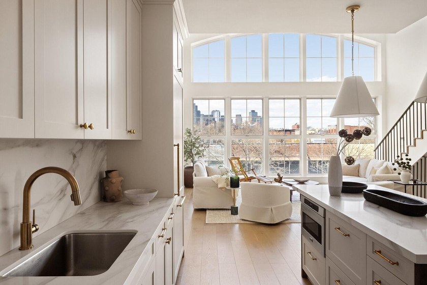 Residence 3B at 84 Oak Street is a design-forward home defined - photo 7