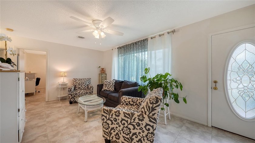 Under contract-accepting backup offers. Welcome to a place where - photo 4
