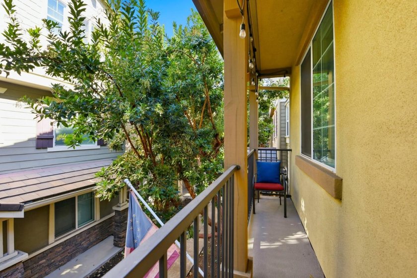 Property is being made available exclusively through Hubzu - photo 32