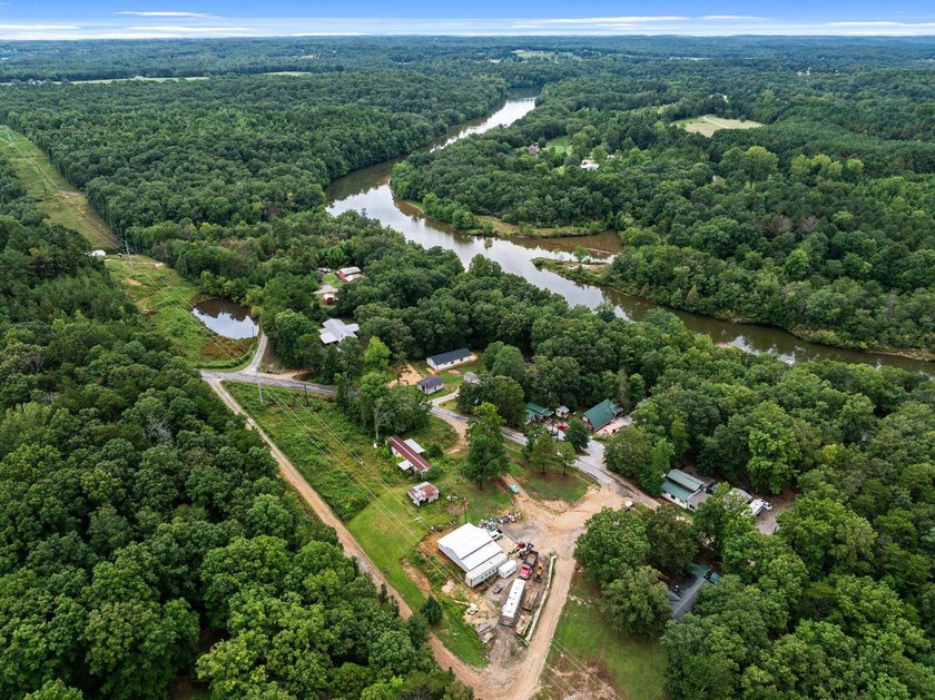 One of a kind mobile home sitting on Bear Creek, with navigable - photo 47