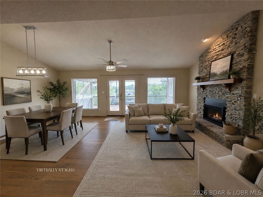 Pride of ownership is evident throughout this updated, 3-bed - photo 4