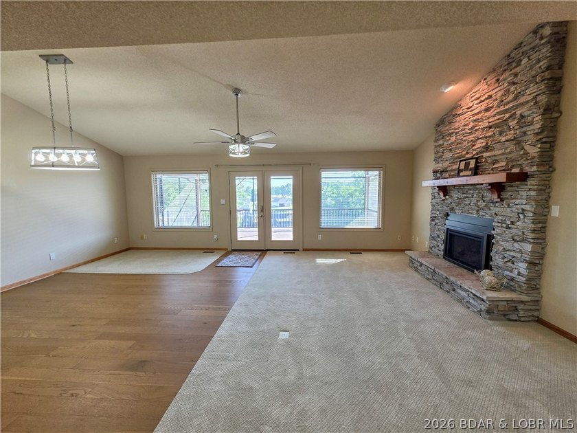 Pride of ownership is evident throughout this updated, 3-bed - photo 5