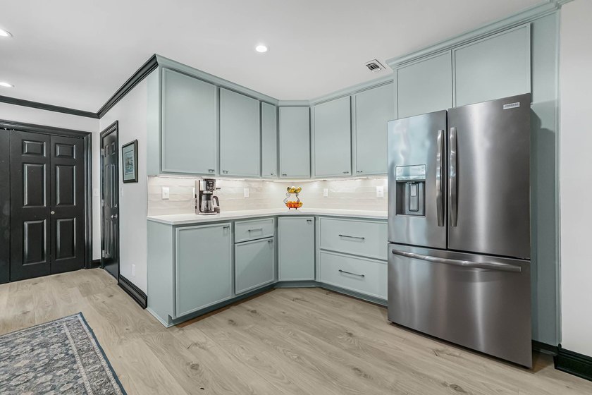 Biloxi DREAM house! Modern features &amp; upgrades with all of the - photo 15