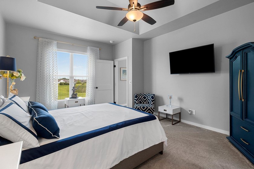 BETTER THAN NEW! Move right in to this well maintained Ledgeview - photo 15