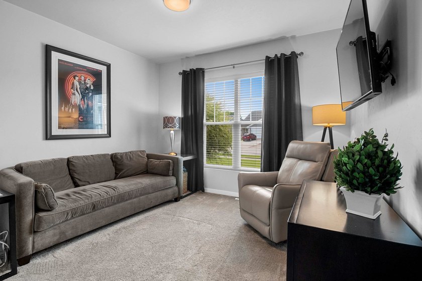 BETTER THAN NEW! Move right in to this well maintained Ledgeview - photo 20