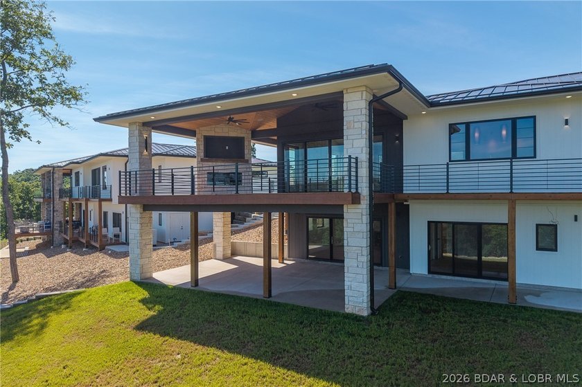 Welcome to the brand new, extraordinary, private gated community - photo 6