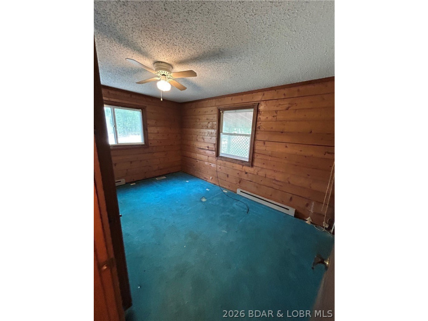 Rare opportunity to own nearly 34 acres in one of the Lake - photo 12
