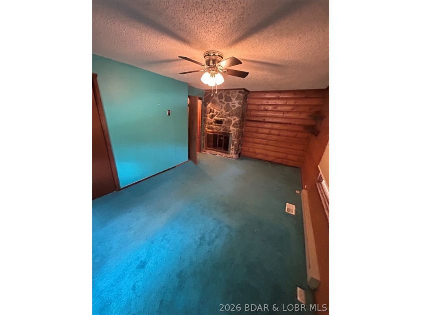 Rare opportunity to own nearly 34 acres in one of the Lake - photo 15