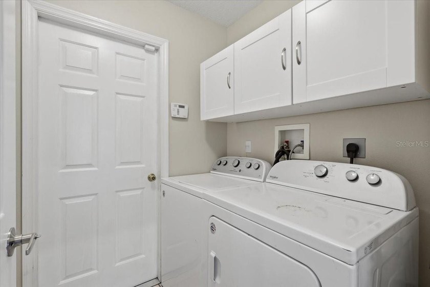 MOTIVATED SELLERS...Built in 2002 and beautifully remodeled - photo 31