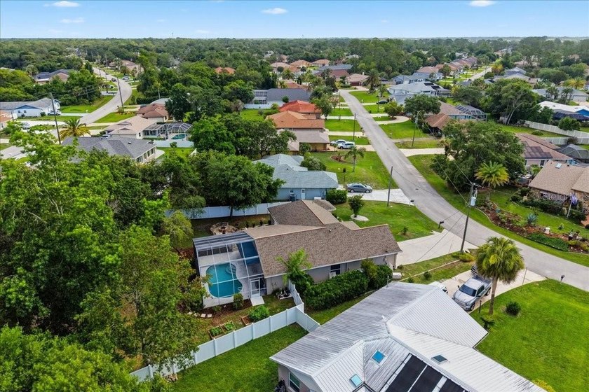 MOTIVATED SELLERS...Built in 2002 and beautifully remodeled - photo 42