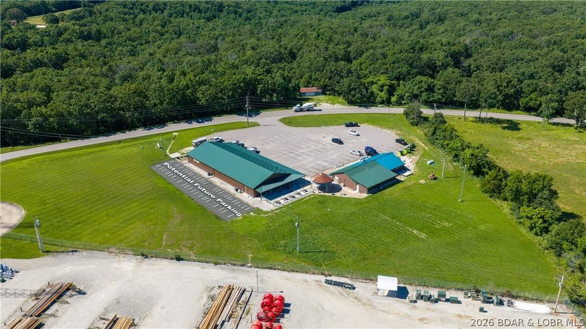 Outstanding commercial opportunity or the ultimate man cave! - photo 3