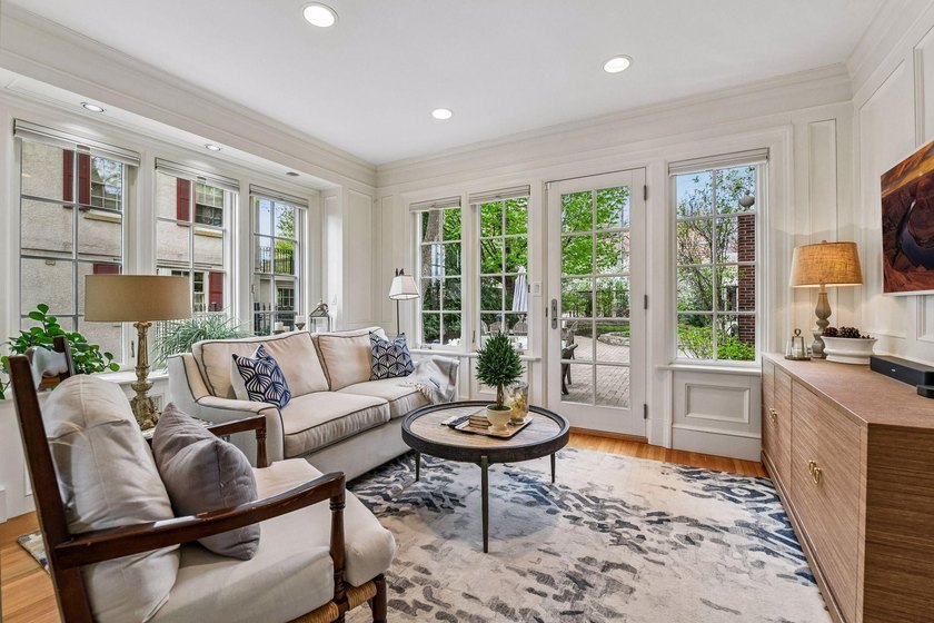 Enchanting red brick center hall Colonial on coveted West Lake - photo 13