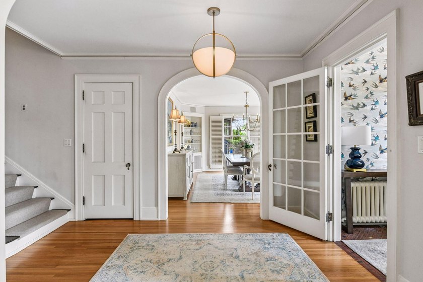 Enchanting red brick center hall Colonial on coveted West Lake - photo 17
