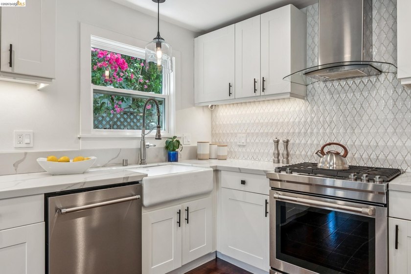 Welcome to 2028 Damuth Street #1, a spacious 3-bedroom, 2-bath - photo 22