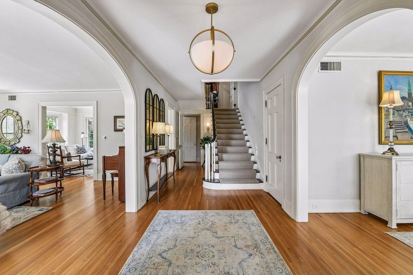 Enchanting red brick center hall Colonial on coveted West Lake - photo 33